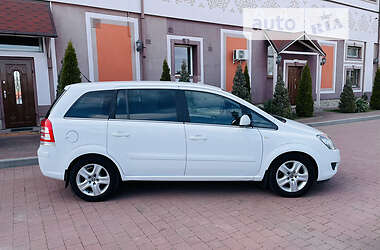 Минивэн Opel Zafira 2011 в Стрые