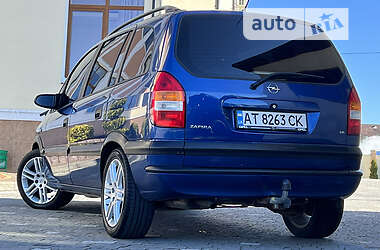 Мінівен Opel Zafira 2003 в Дрогобичі