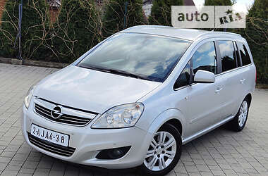 Минивэн Opel Zafira 2011 в Стрые