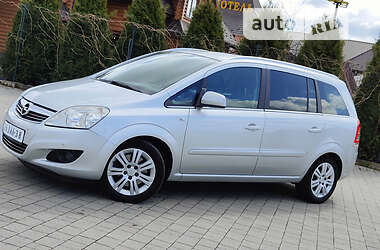 Минивэн Opel Zafira 2011 в Стрые