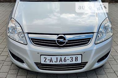 Минивэн Opel Zafira 2011 в Стрые