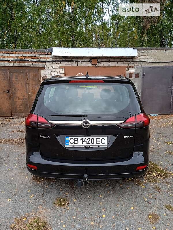 Минивэн Opel Zafira 2014 в Чернигове