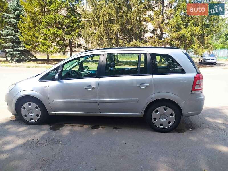 Opel Zafira 2009