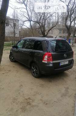 Opel Zafira 2010