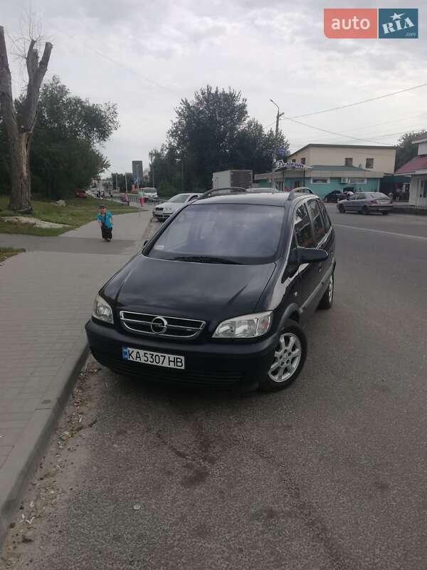 Opel Zafira 2004