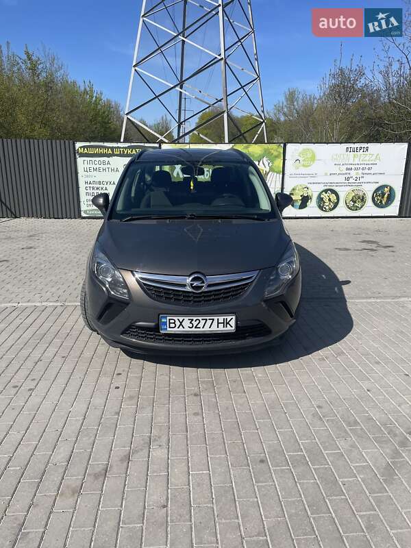 Мінівен Opel Zafira 2014 в Кам'янець-Подільському