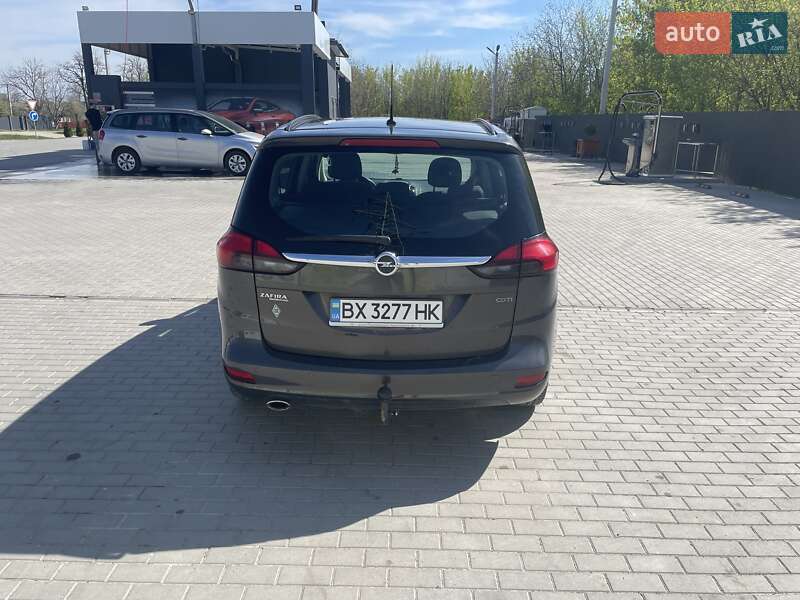 Мінівен Opel Zafira 2014 в Кам'янець-Подільському