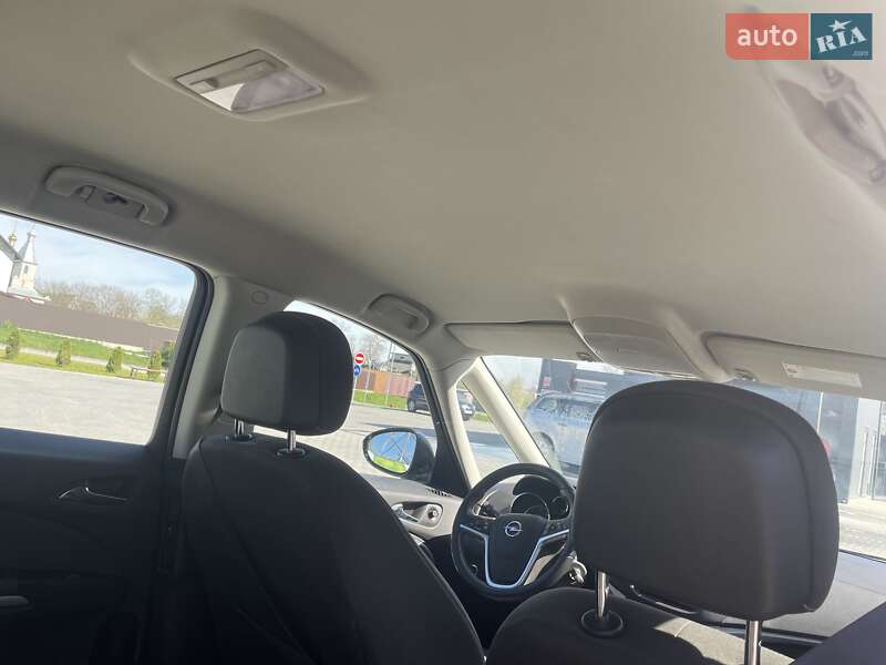 Мінівен Opel Zafira 2014 в Кам'янець-Подільському