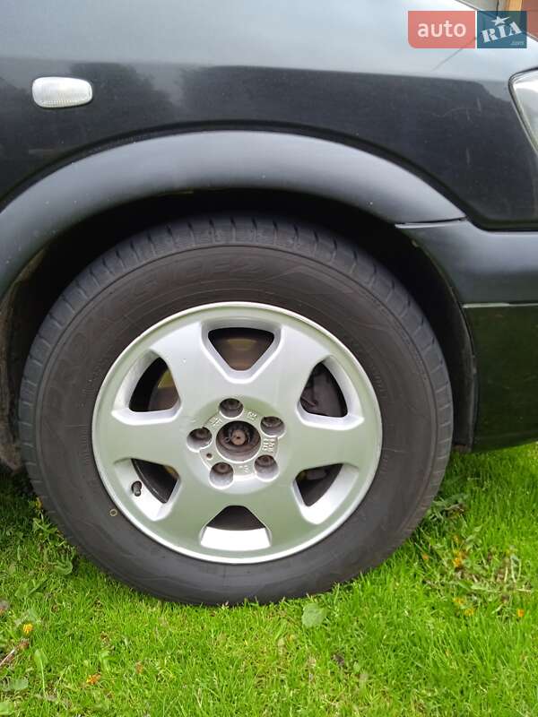 Минивэн Opel Zafira 2001 в Львове