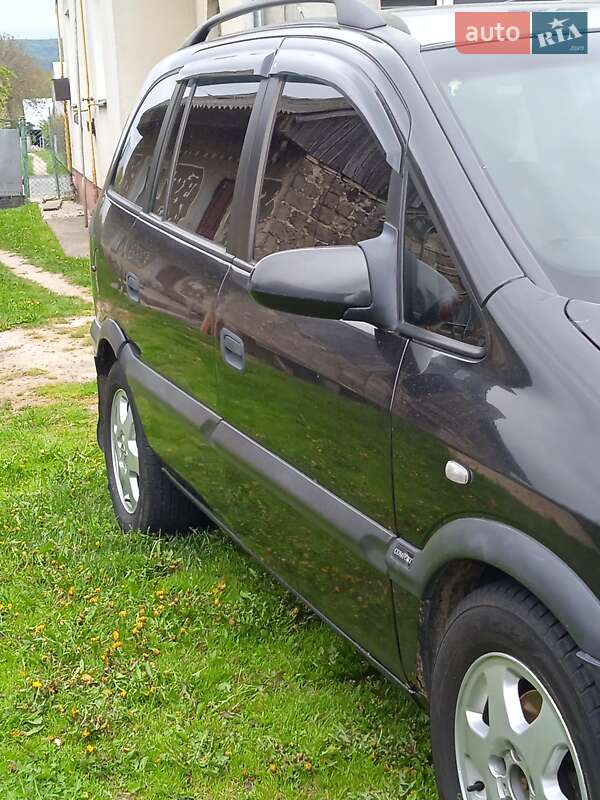 Минивэн Opel Zafira 2001 в Львове