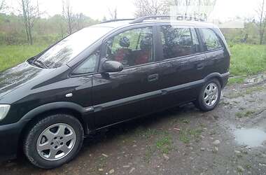 Мінівен Opel Zafira 2001 в Коломиї