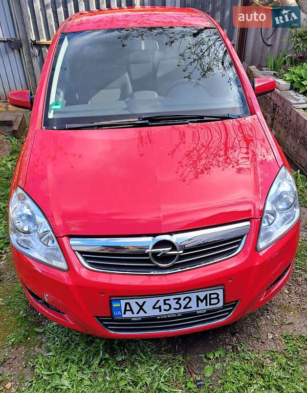 Минивэн Opel Zafira 2009 в Харькове