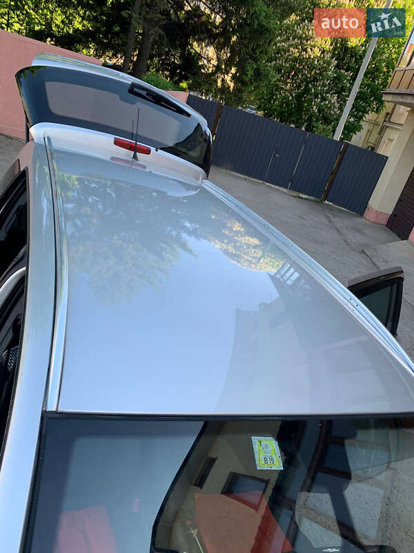 Минивэн Opel Zafira 2008 в Черновцах