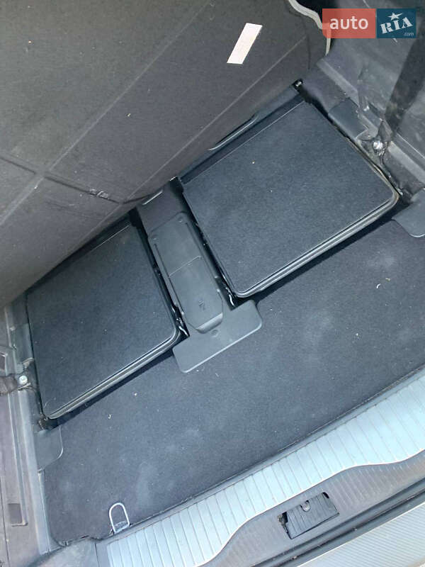 Минивэн Opel Zafira 2008 в Черновцах