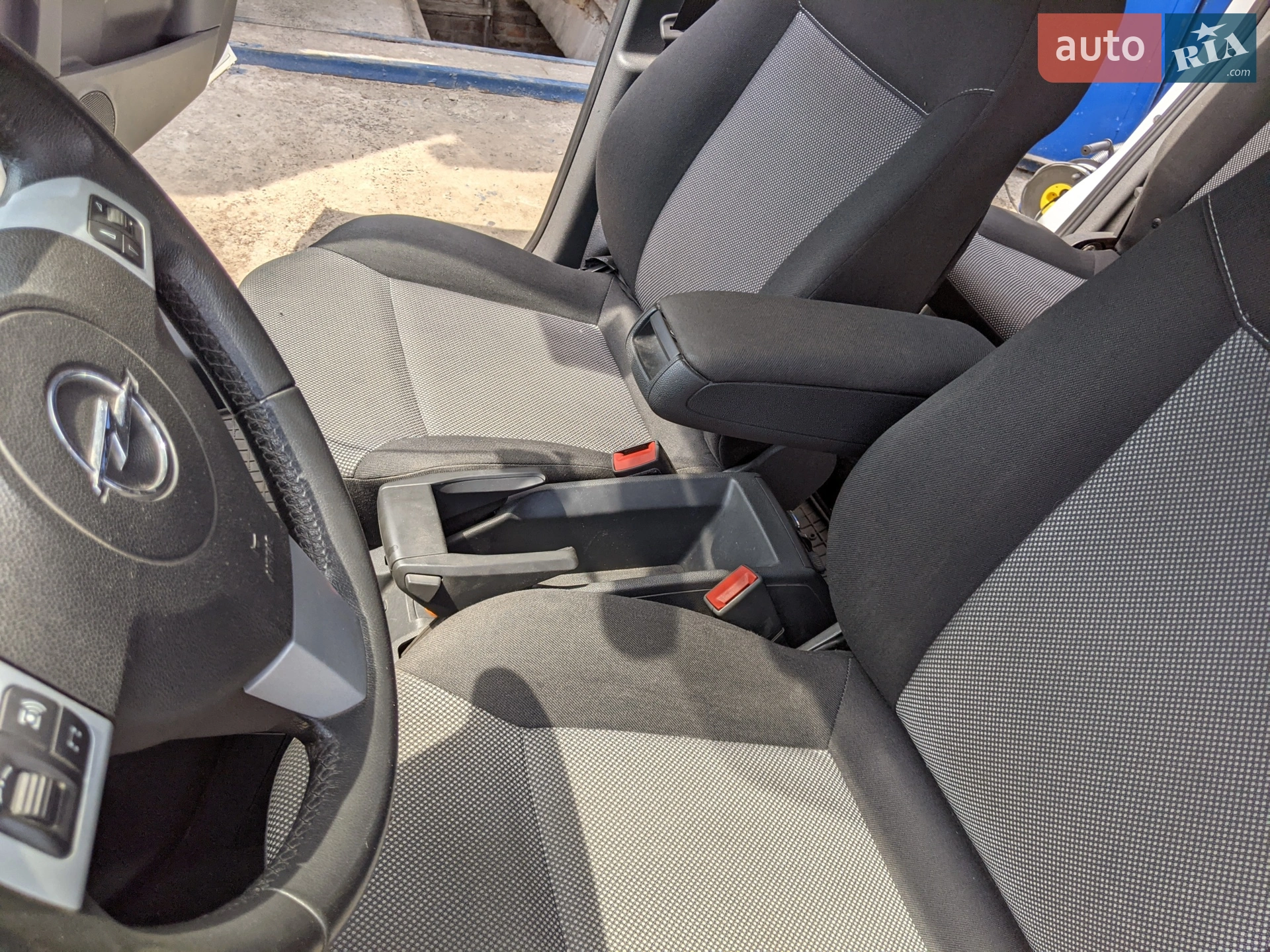 2012 Opel Zafira - мініатюра 16