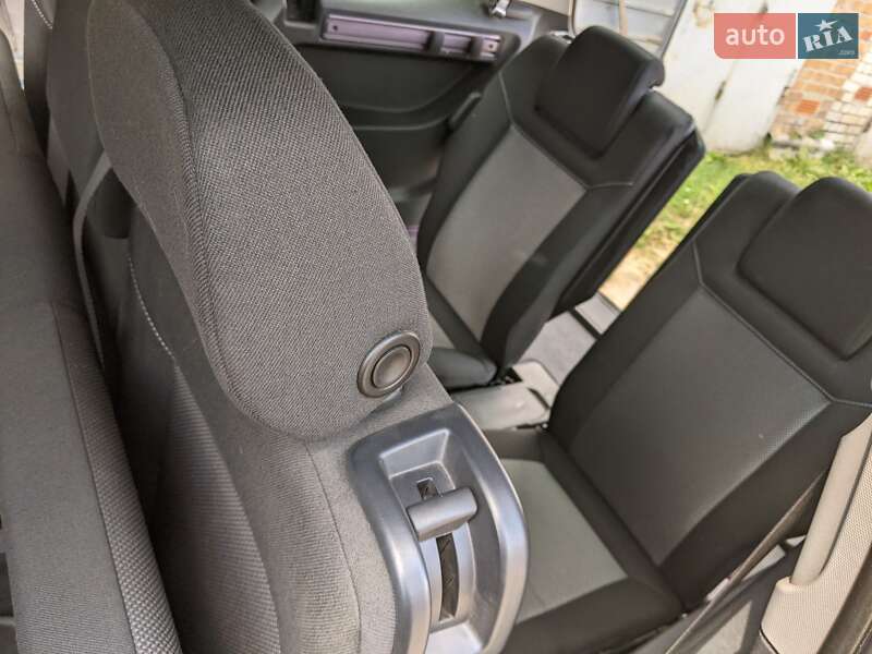 Мінівен Opel Zafira 2012 в Конотопі