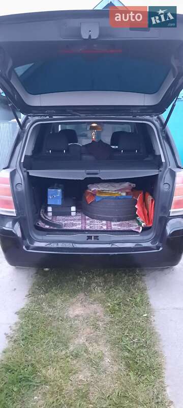 Минивэн Opel Zafira 2006 в Баре