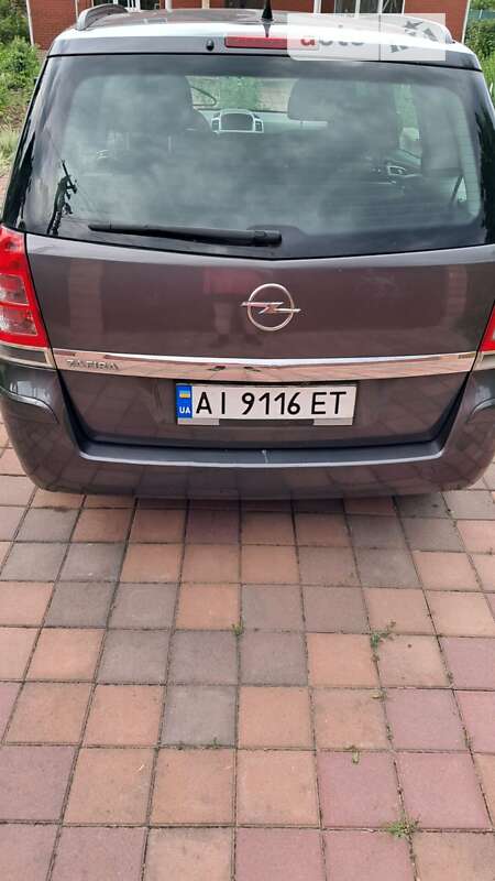Минивэн Opel Zafira 2012 в Киеве фото 3 Минивэн Opel Zafira 2012 в Киеве