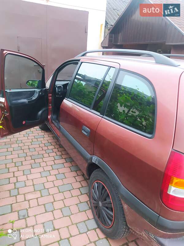 Мінівен Opel Zafira 2001 в Ковелі