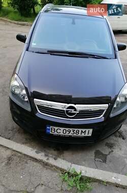 Минивэн Opel Zafira 2005 в 