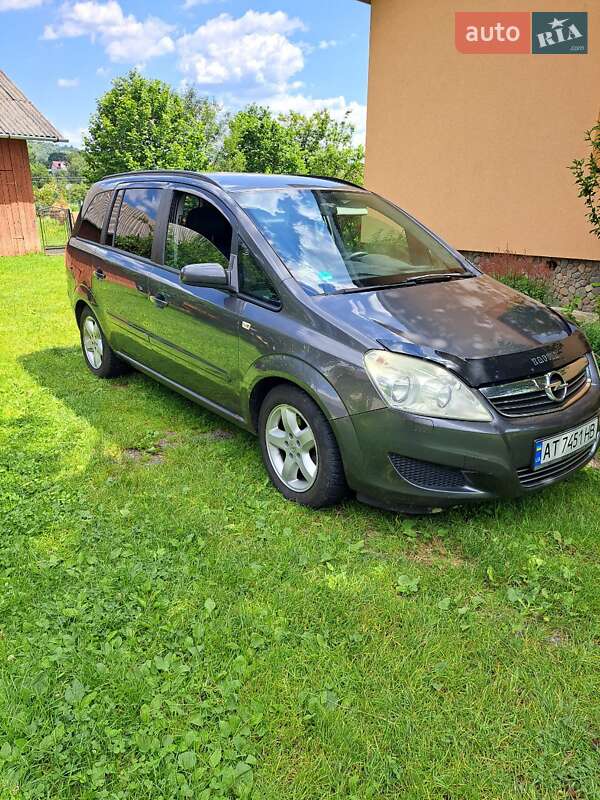 Opel Zafira 2008
