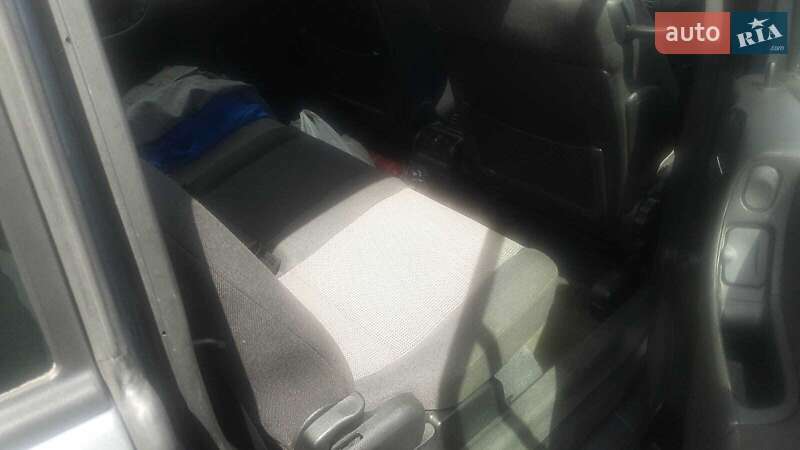 Мінівен Opel Zafira 2005 в Києві