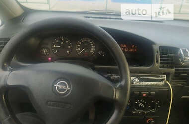 Минивэн Opel Zafira 2004 в Стрые