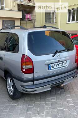 Минивэн Opel Zafira 2000 в Одессе