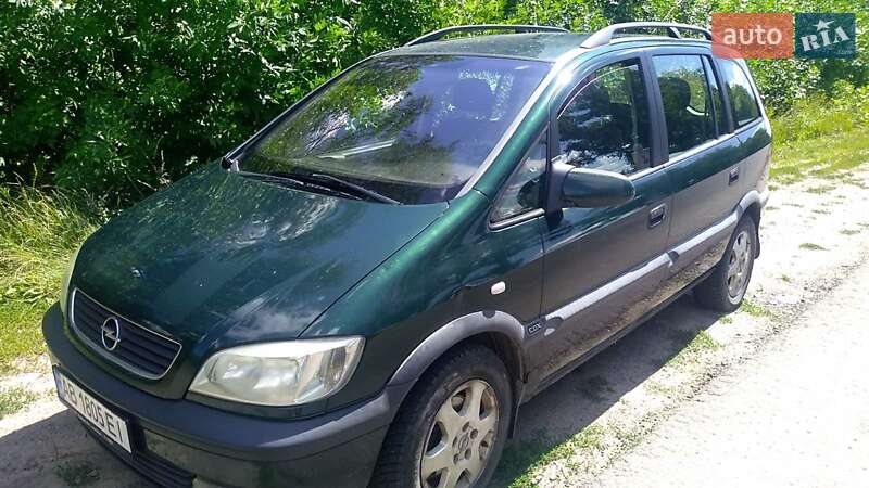 Минивэн Opel Zafira 1999 в Виннице