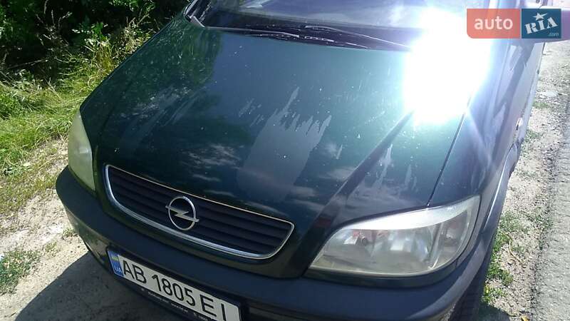 Минивэн Opel Zafira 1999 в Виннице