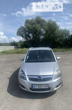 Минивэн Opel Zafira 2008 в Тлумаче