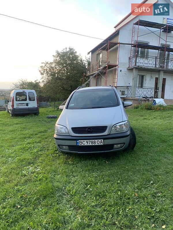 Мінівен Opel Zafira 2000 в Львові