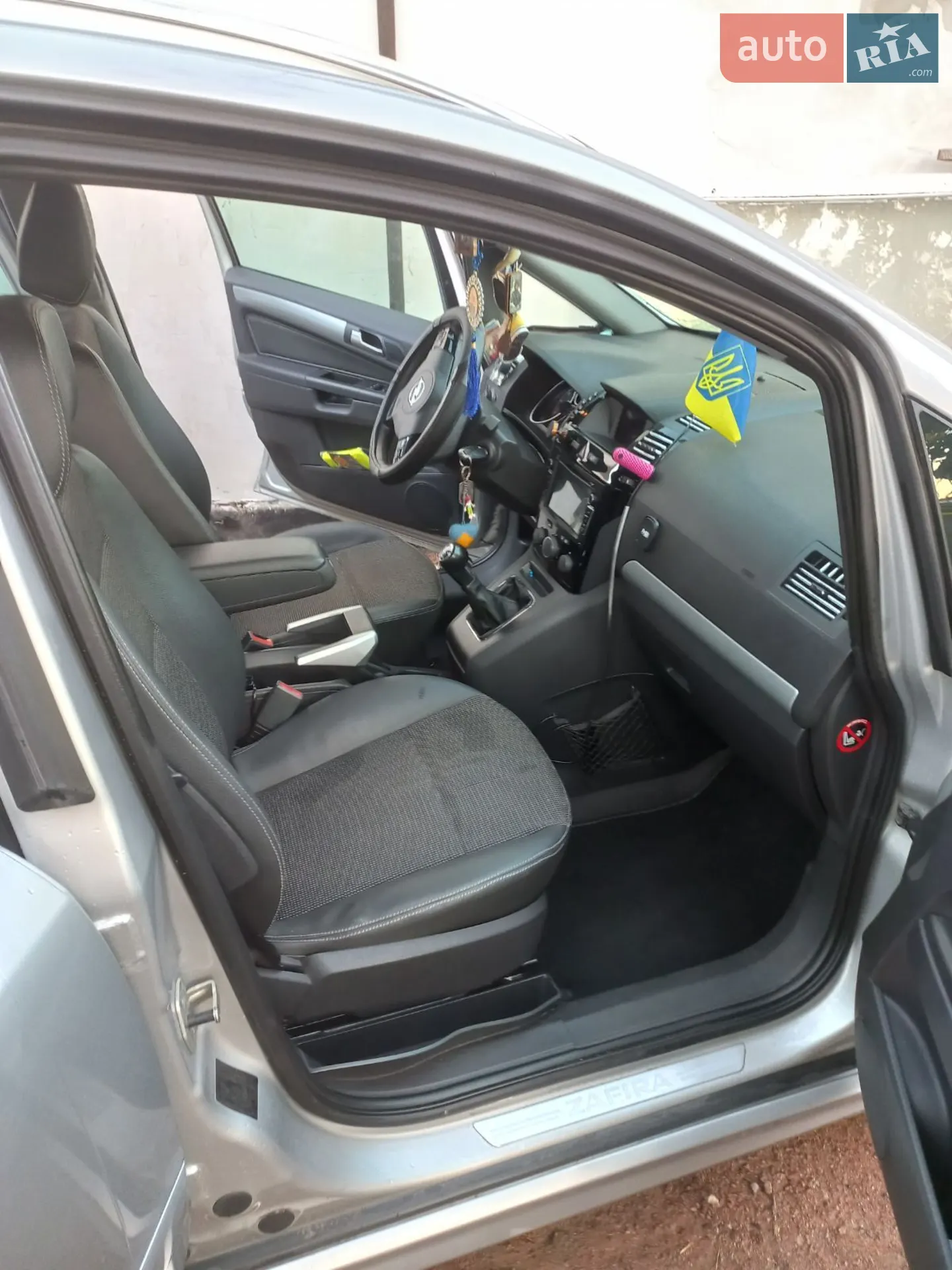 2010 Opel Zafira - мініатюра 9
