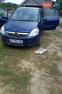 Минивэн Opel Zafira 2012 в Калуше