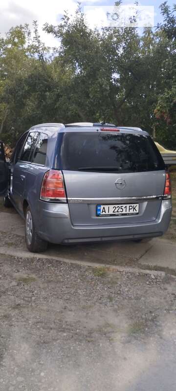 Мінівен Opel Zafira 2007 в Білій Церкві