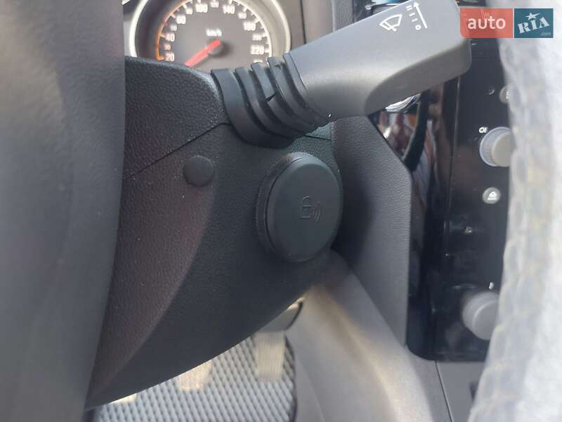 Мінівен Opel Zafira 2010 в Дніпрі