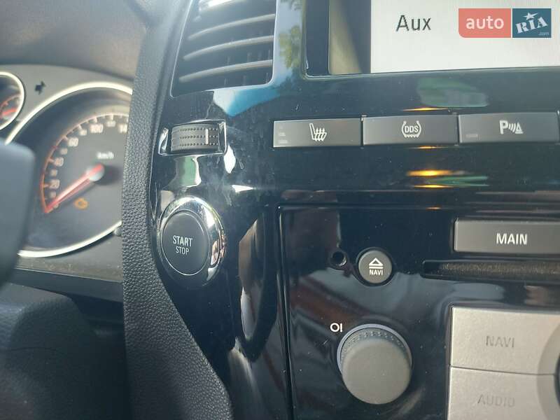 Мінівен Opel Zafira 2010 в Дніпрі