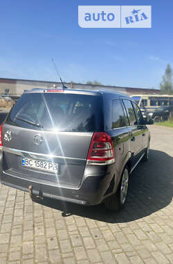 Минивэн Opel Zafira 2011 в Самборе