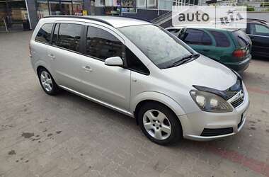 Мінівен Opel Zafira 2006 в Нововолинську