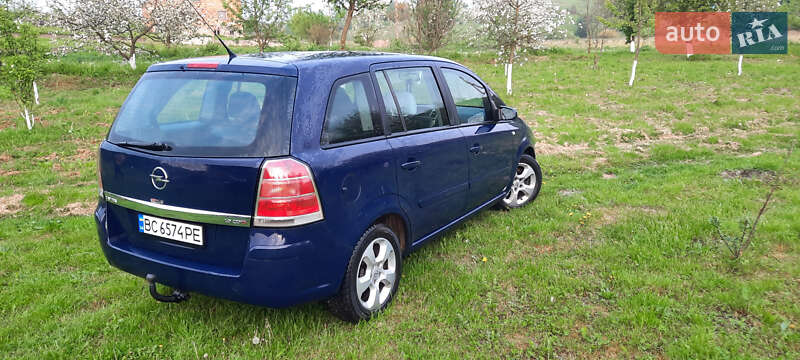 Мінівен Opel Zafira 2005 в Львові
