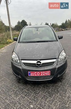 Opel Zafira 2012 Opel Zafira 2012