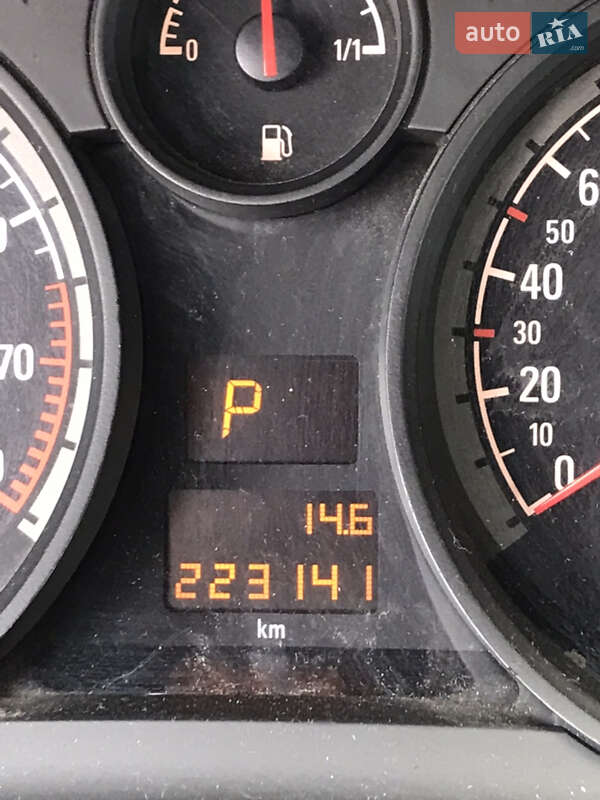 Минивэн Opel Zafira 2007 в Киеве