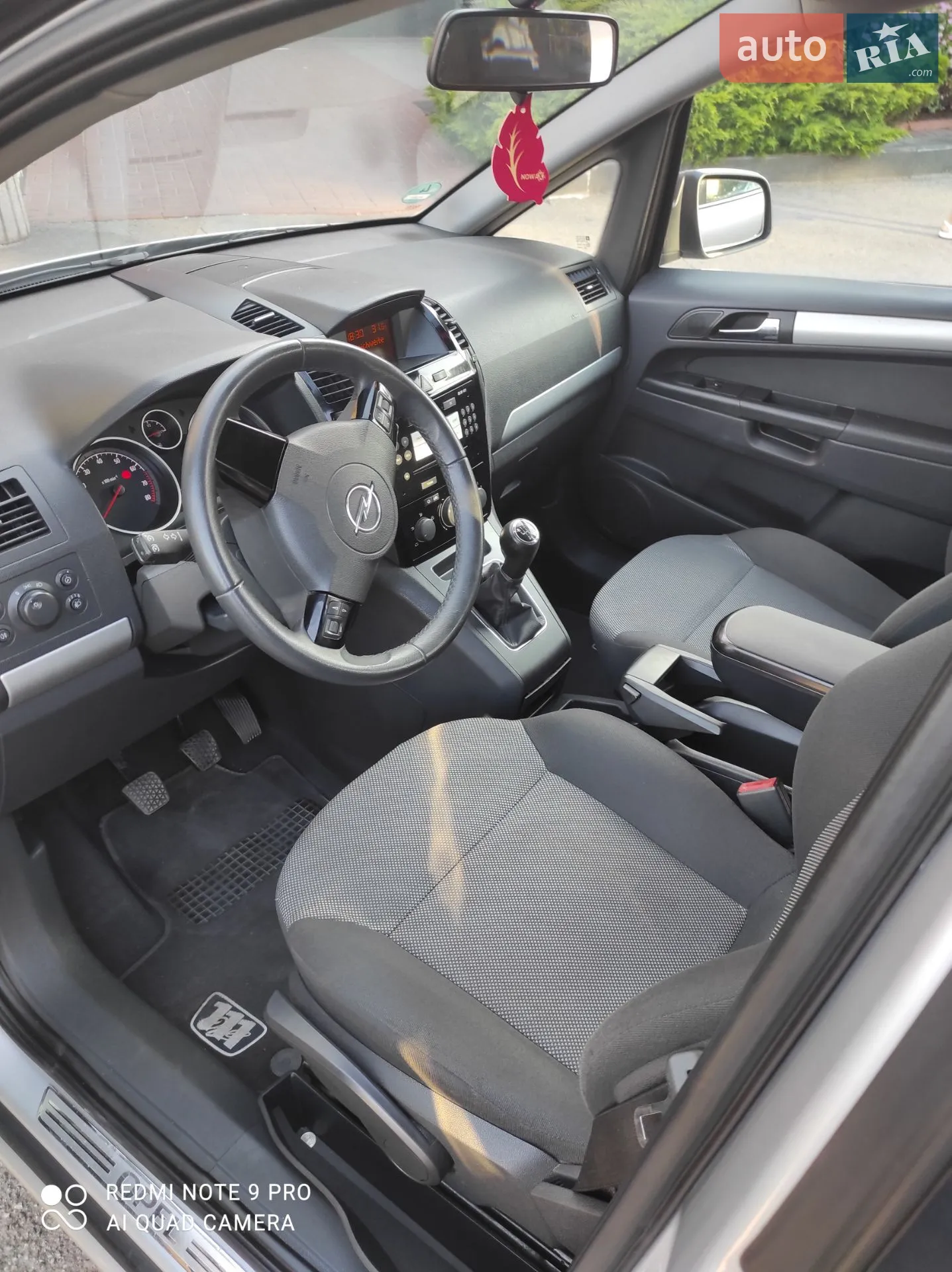 2010 Opel Zafira - мініатюра 21