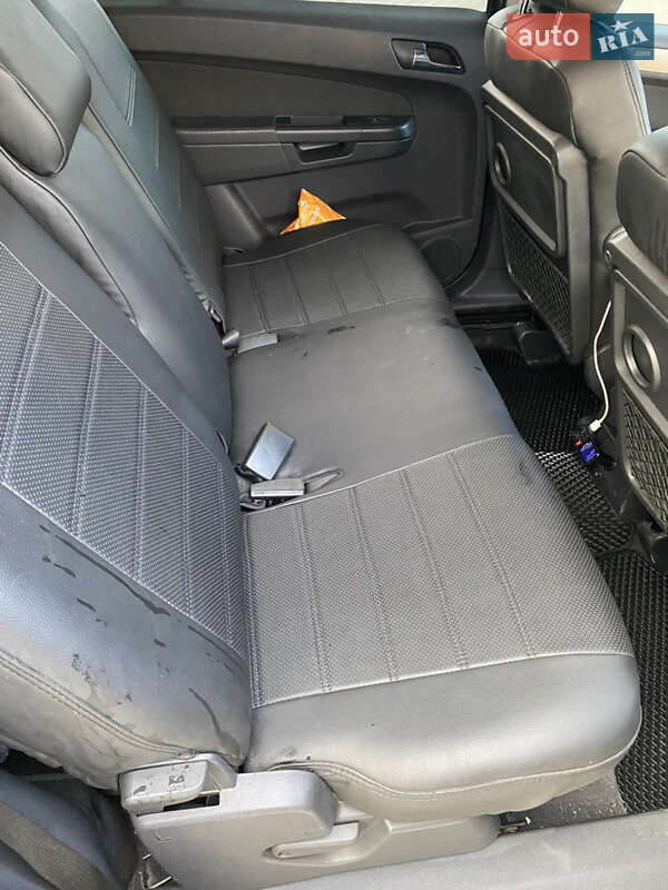 Мінівен Opel Zafira 2008 в Турці