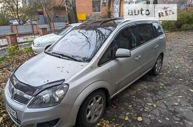 Минивэн Opel Zafira 2010 в Полтаве