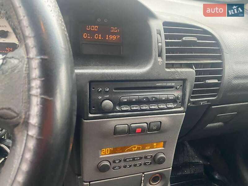 Минивэн Opel Zafira 2004 в Львове фото 7 Минивэн Opel Zafira 2004 в Львове