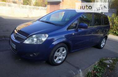 Минивэн Opel Zafira 2011 в Виннице