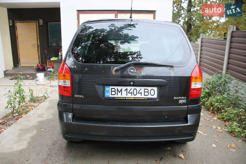 Мінівен Opel Zafira 2002 в Ірпені