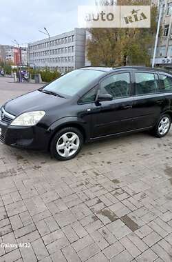 Минивэн Opel Zafira 2008 в Днепре