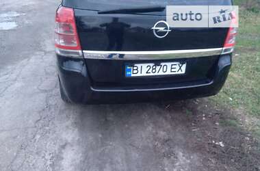 Мінівен Opel Zafira 2010 в Полтаві